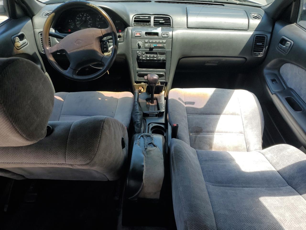1998 Nissan Maxima Gle VIN: JN1CA21D0WT525657 Lot: 57055485