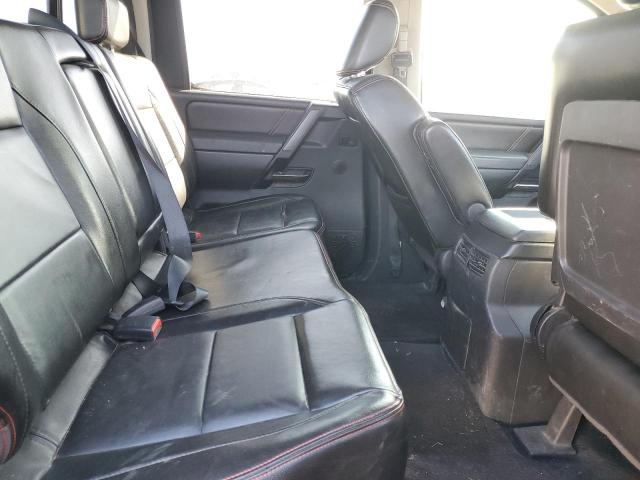 2010 NISSAN TITAN XE