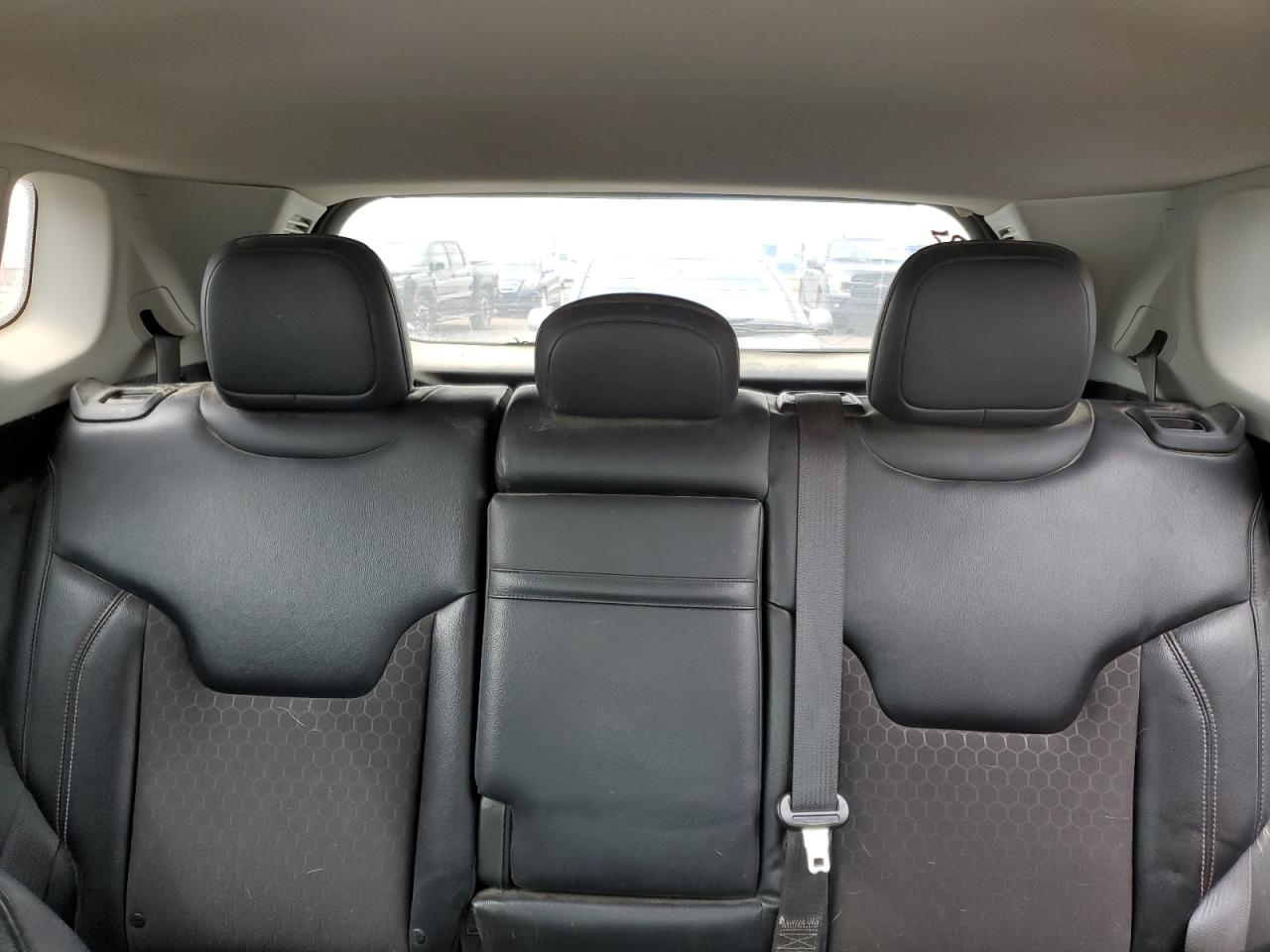 2018 Jeep Compass Latitude VIN: 3C4NJDBB1JT127966 Lot: 56780945