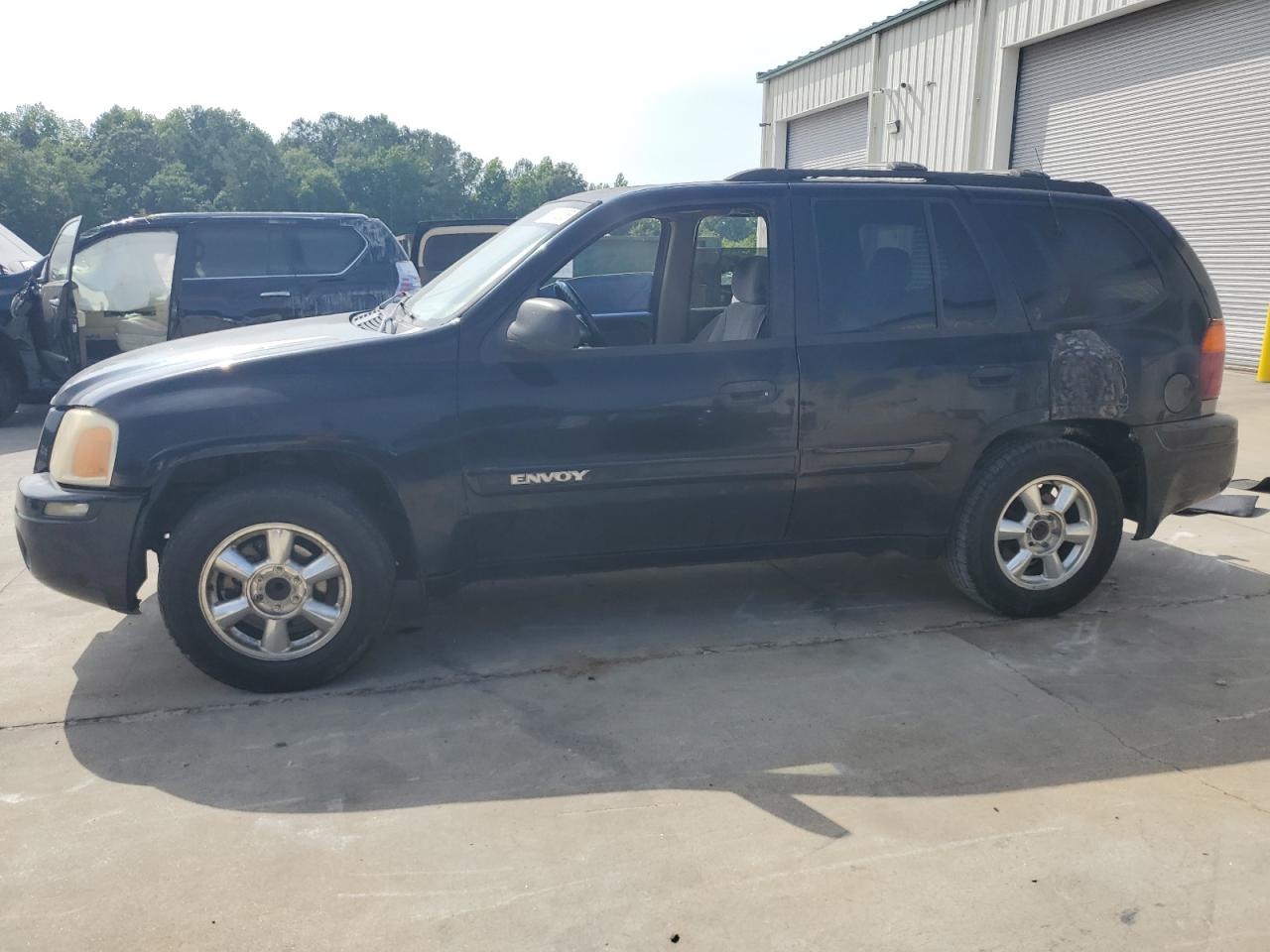 2003 Gmc Envoy на продаже в Gaston, SC - Burn