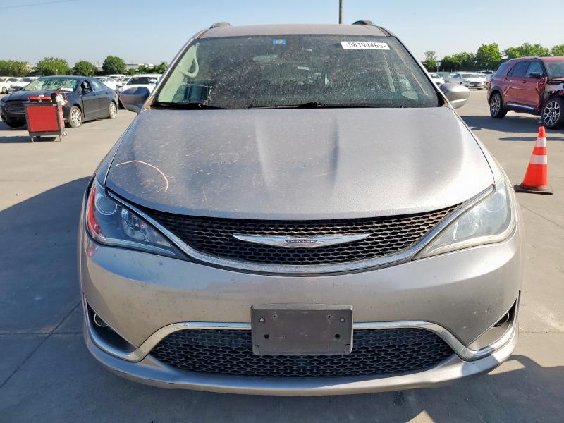  CHRYSLER PACIFICA 2017 Серебристый