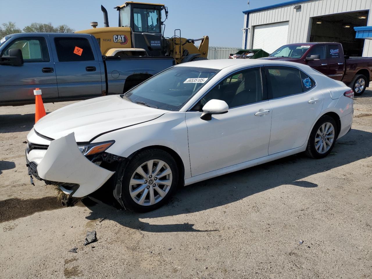 2018 Toyota Camry L for Sale in Mcfarland, WI - Front End