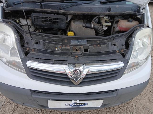 2008 VAUXHALL VIVARO 270