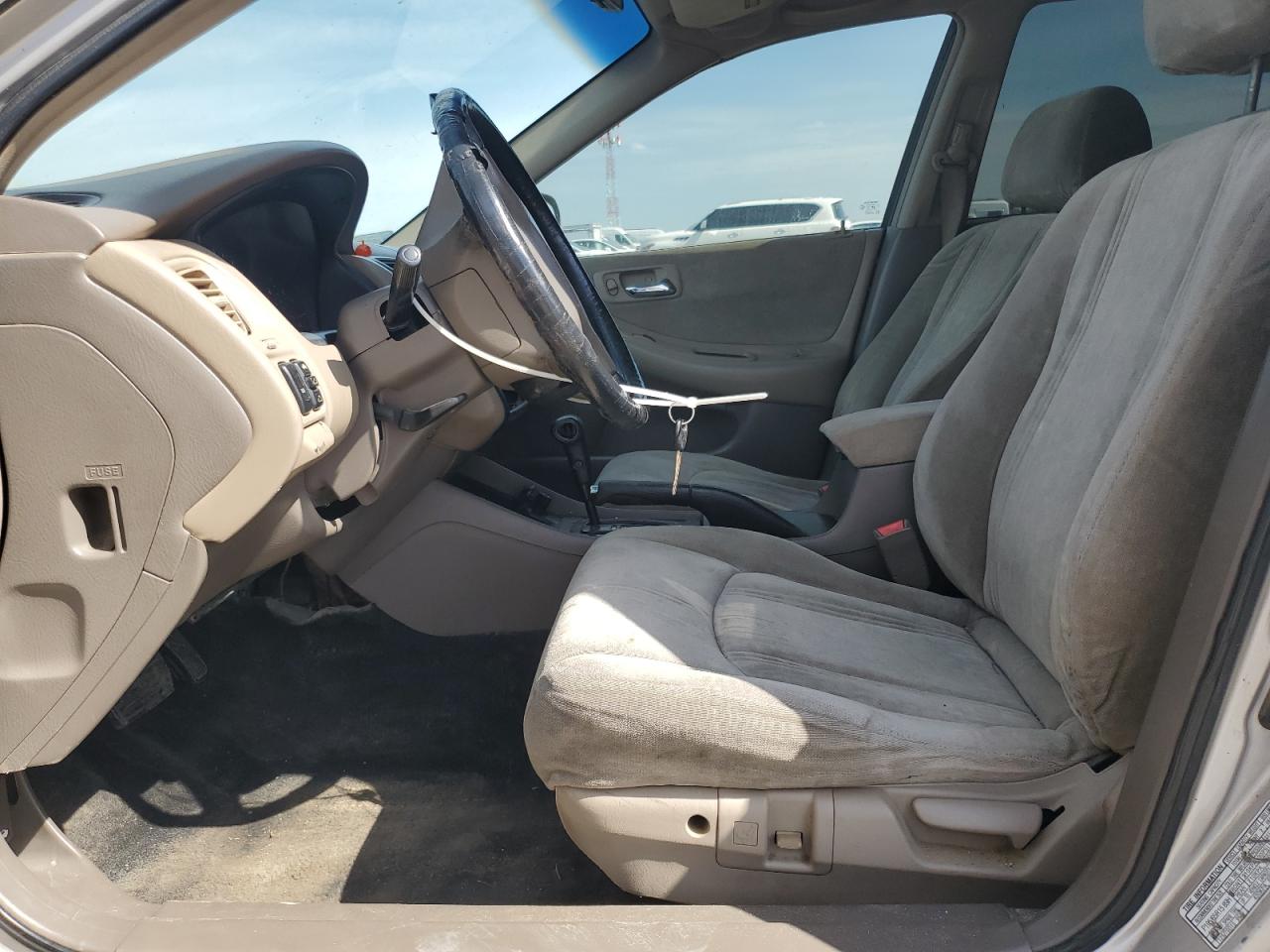 1999 Honda Accord Ex VIN: 1HGCG6672XA013595 Lot: 56992595