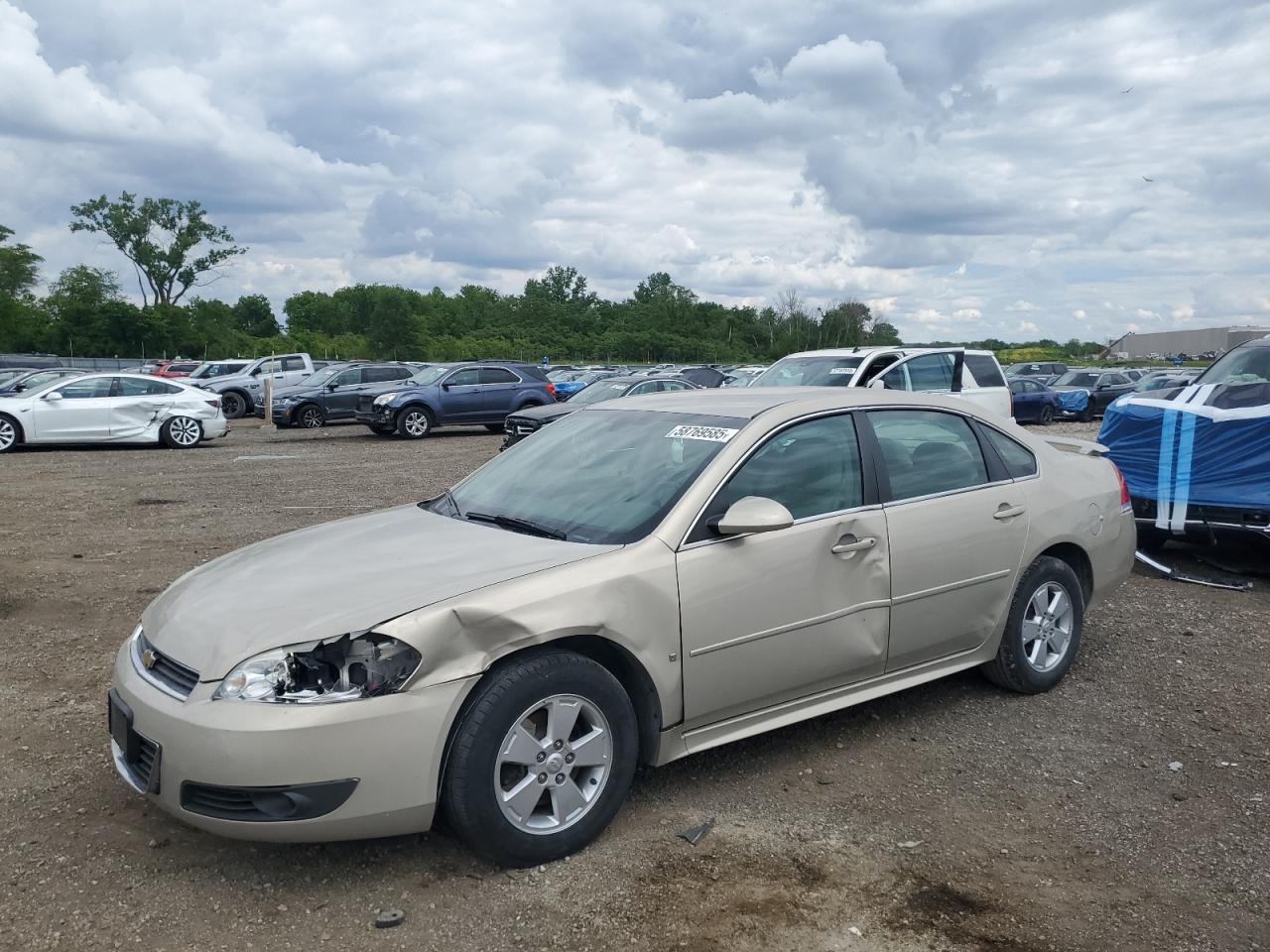 2010 Chevrolet Impala Lt for Sale in Des Moines, IA - Front End