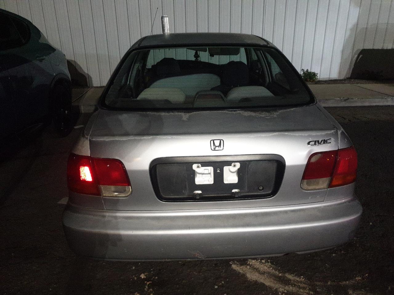 1998 Honda Civic Dx VIN: 2HGEJ6623WH505213 Lot: 58452575