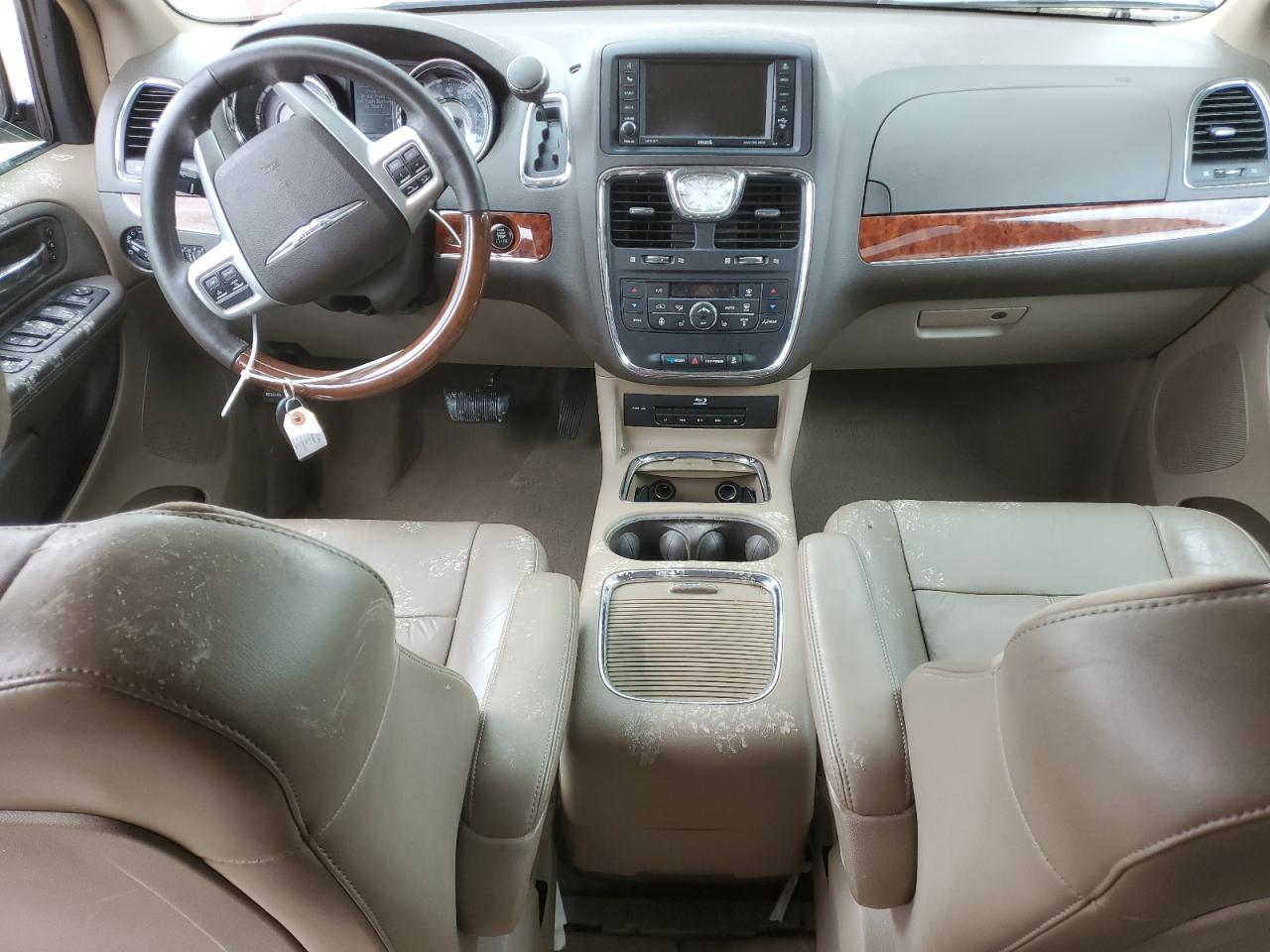 2016 Chrysler Town & Country Limited Platinum VIN: 2C4RC1GG0GR213327 Lot: 56476135