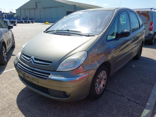 2008 CITROEN XSARA PICASSO 1.6I 16V DESIRE 5DR for sale at Copart NEWBURY