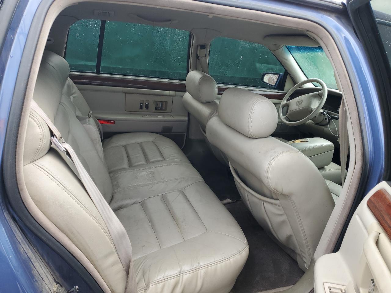 1995 Cadillac Deville VIN: 1G6KD52B3SU243924 Lot: 56945395