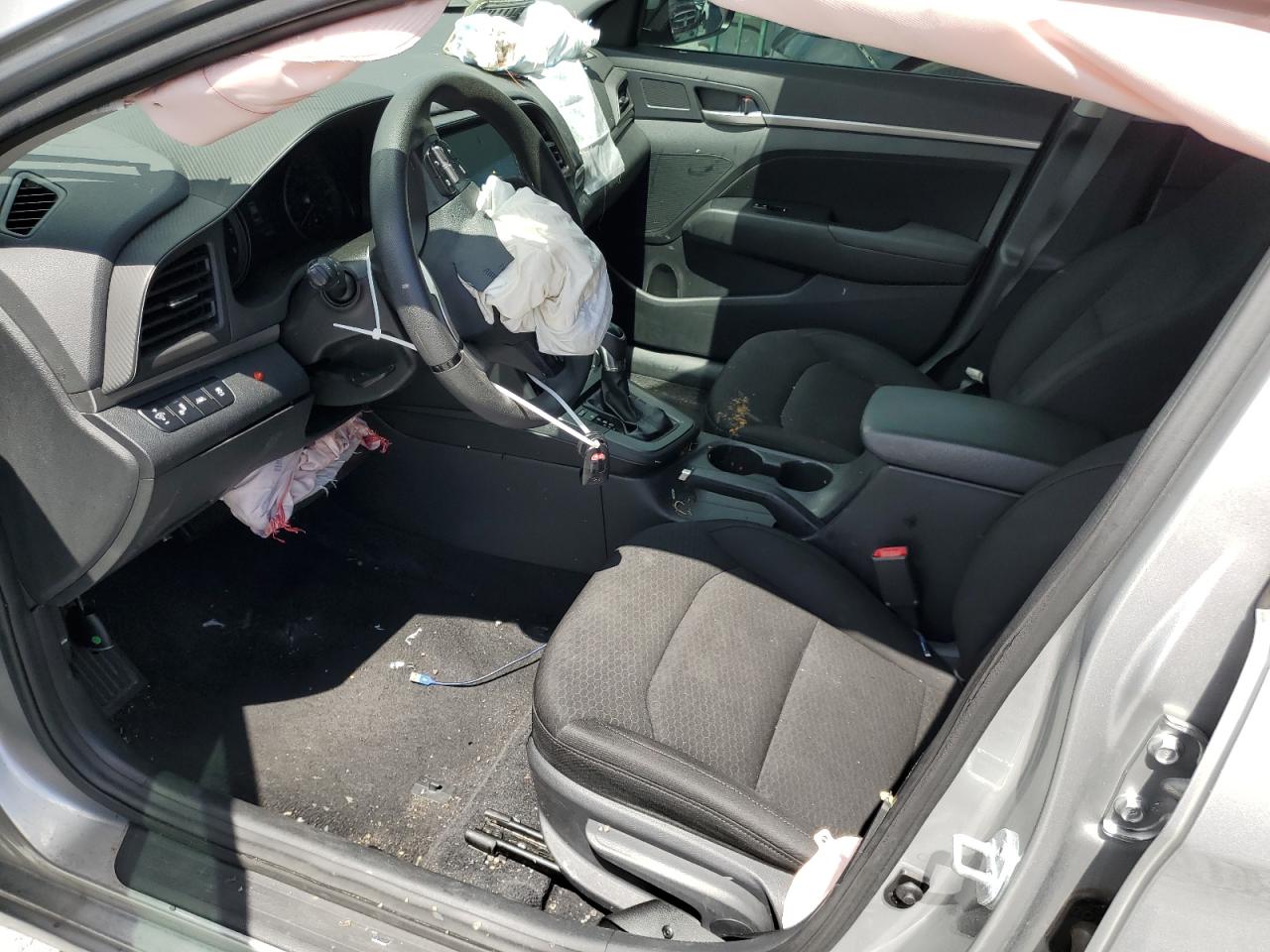 2020 Hyundai Elantra Sel VIN: 5NPD84LF8LH575522 Lot: 56884575