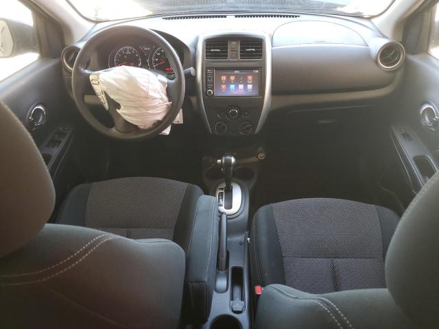  NISSAN VERSA 2019 Синий