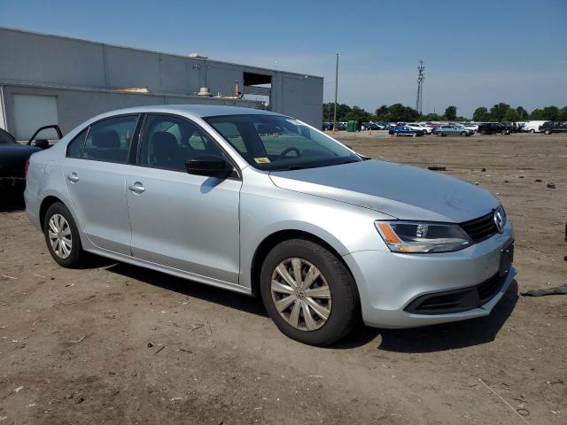  VOLKSWAGEN JETTA 2013 Srebrny