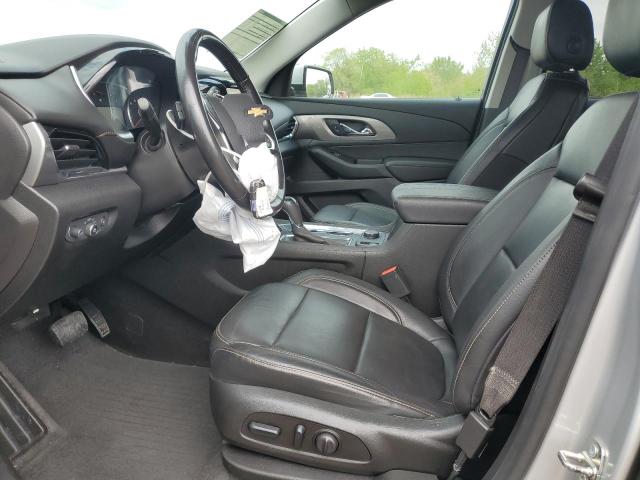  CHEVROLET TRAVERSE 2019 Серебристый