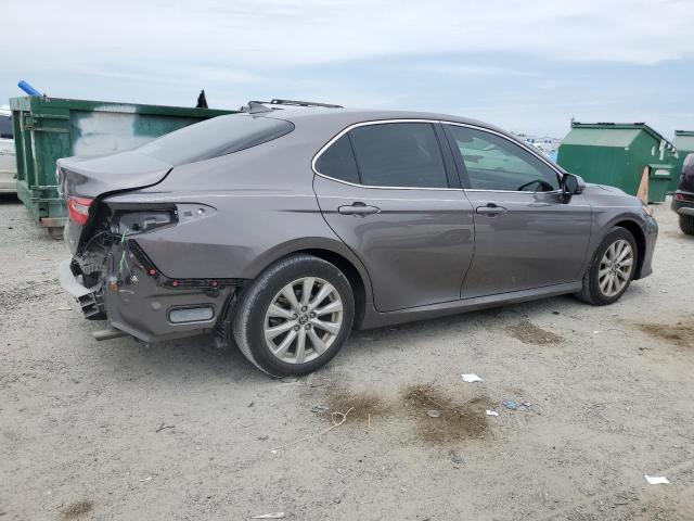 TOYOTA CAMRY 2020 Gray