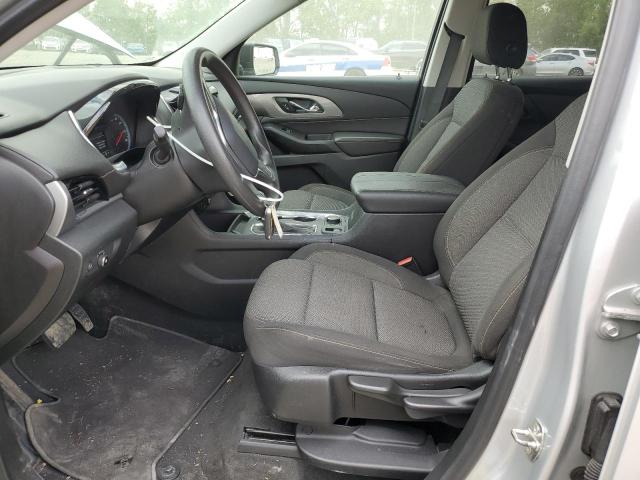  CHEVROLET TRAVERSE 2020 Серебристый