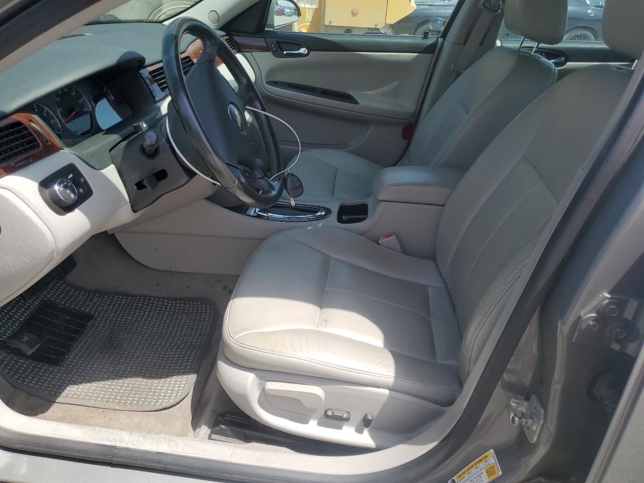 2008 Chevrolet Impala Ltz VIN: 2G1WU583089200669 Lot: 57040035