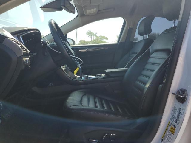  FORD FUSION 2018 Білий