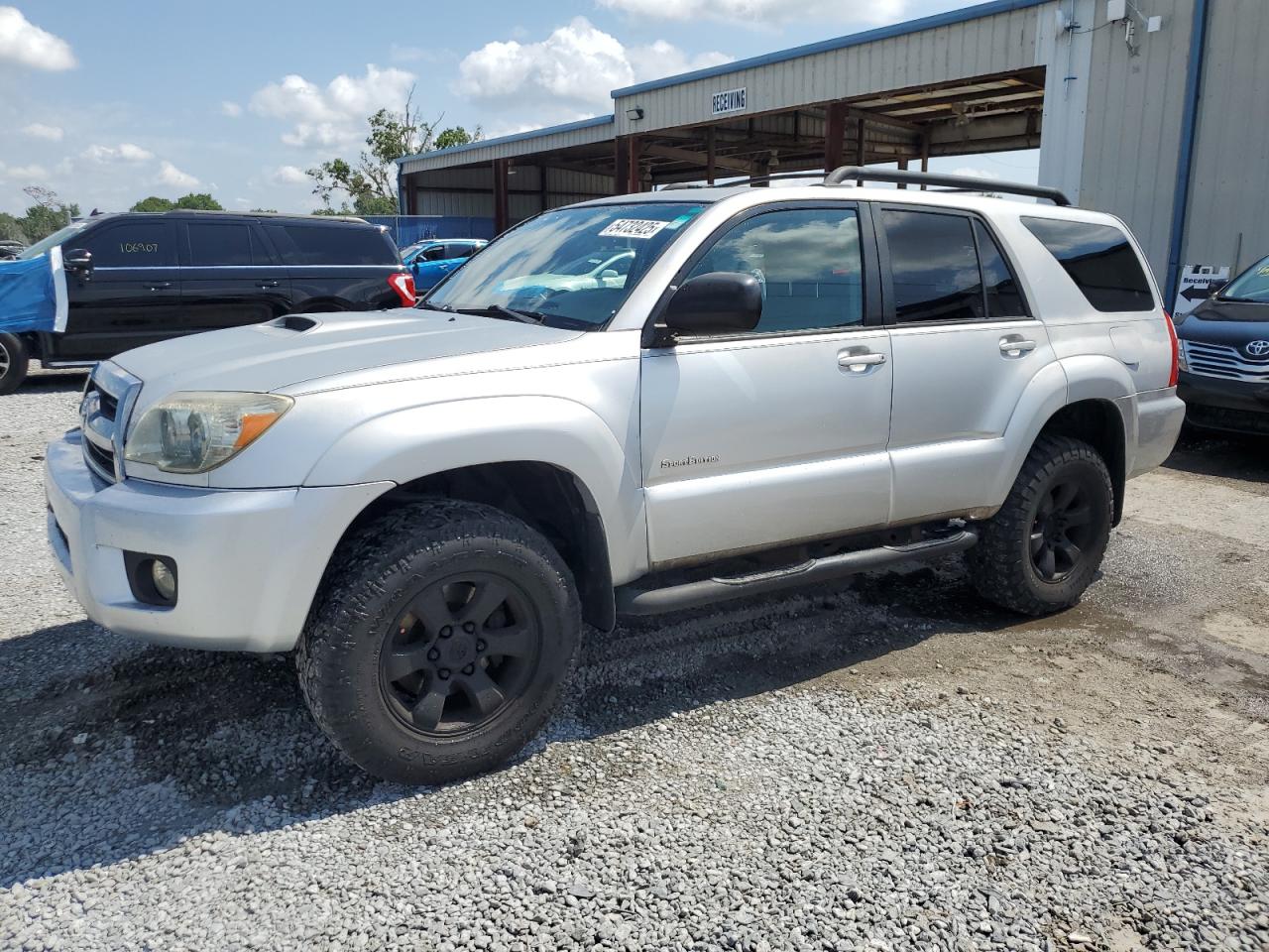 2006 Toyota 4Runner Sr5 for Sale in Riverview, FL - Minor Dent/Scratches