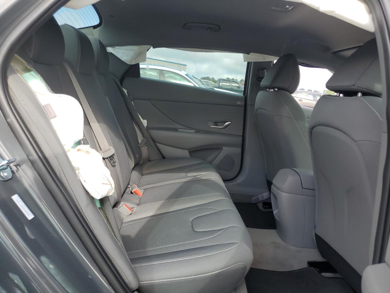 2025 Hyundai Elantra Sel Sport VIN: KMHLM4DG2SU982203 Lot: 58993395