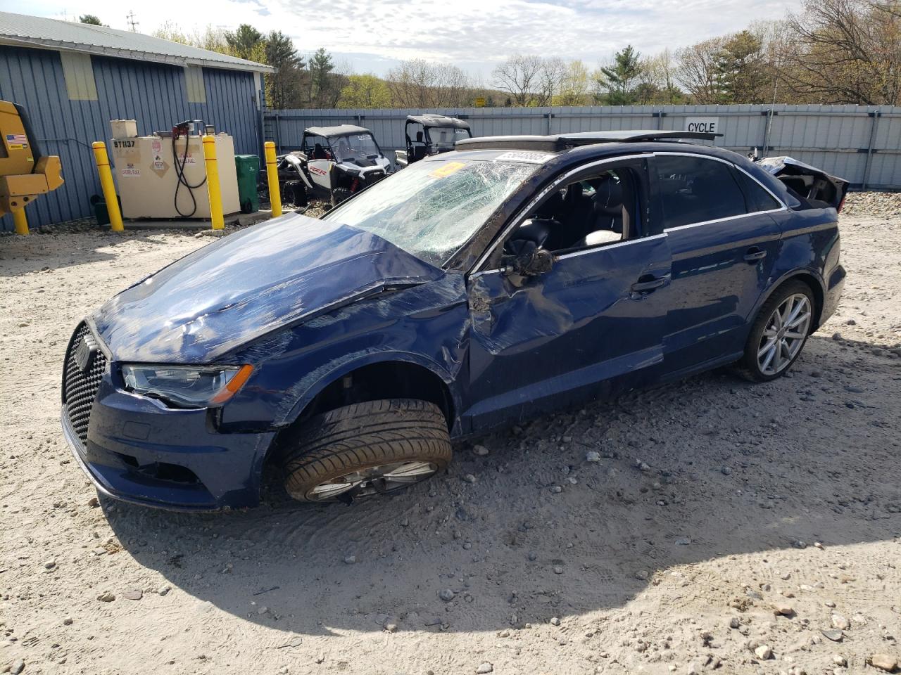 2015 Audi A3 Premium Plus na sprzedaż w West Warren, MA - Rollover