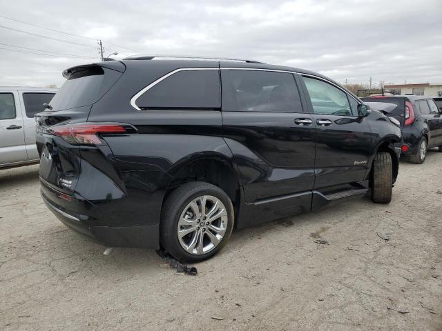  TOYOTA SIENNA 2023 Czarny