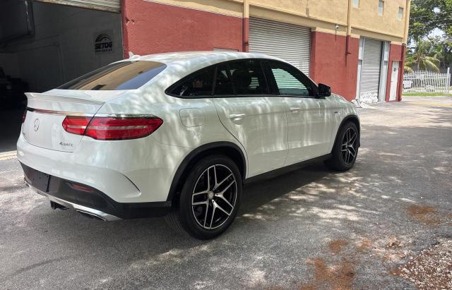 Parquets MERCEDES-BENZ GLE-CLASS 2016 White