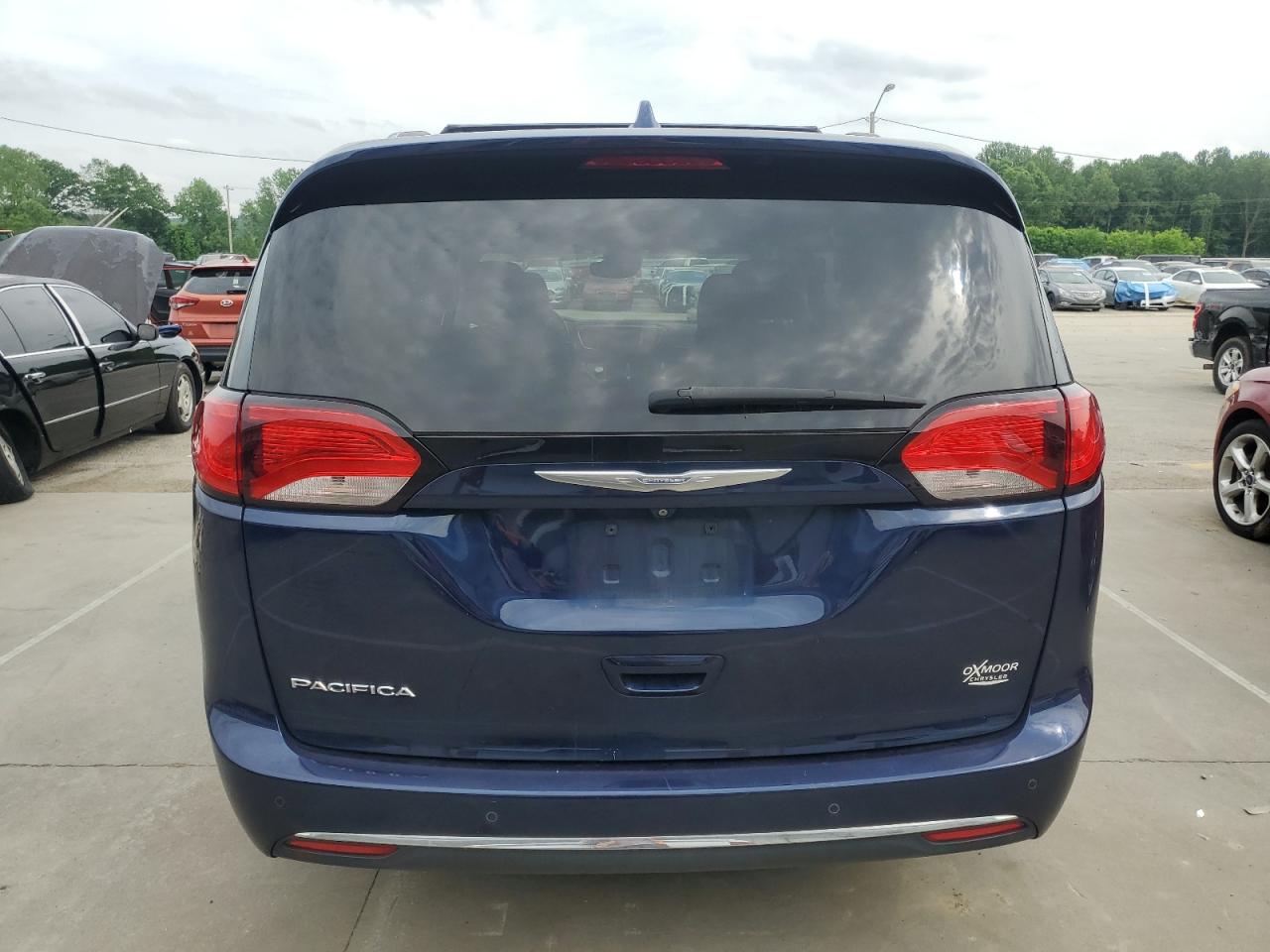 2017 Chrysler Pacifica Limited VIN: 2C4RC1GG2HR764232 Lot: 57085115