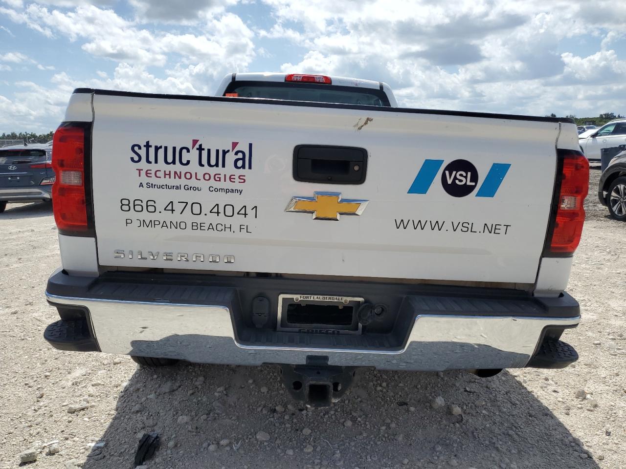 2018 Chevrolet Silverado C2500 Heavy Duty VIN: 1GC2CUEG8JZ262116 Lot: 58948215