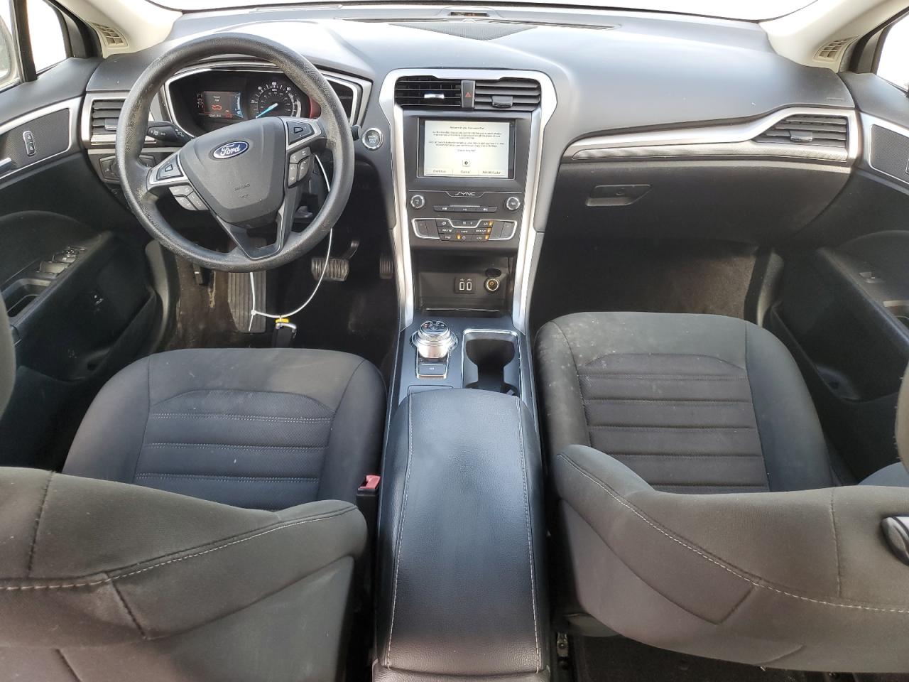 2019 Ford Fusion Se VIN: 3FA6P0LU7KR124912 Lot: 56829295