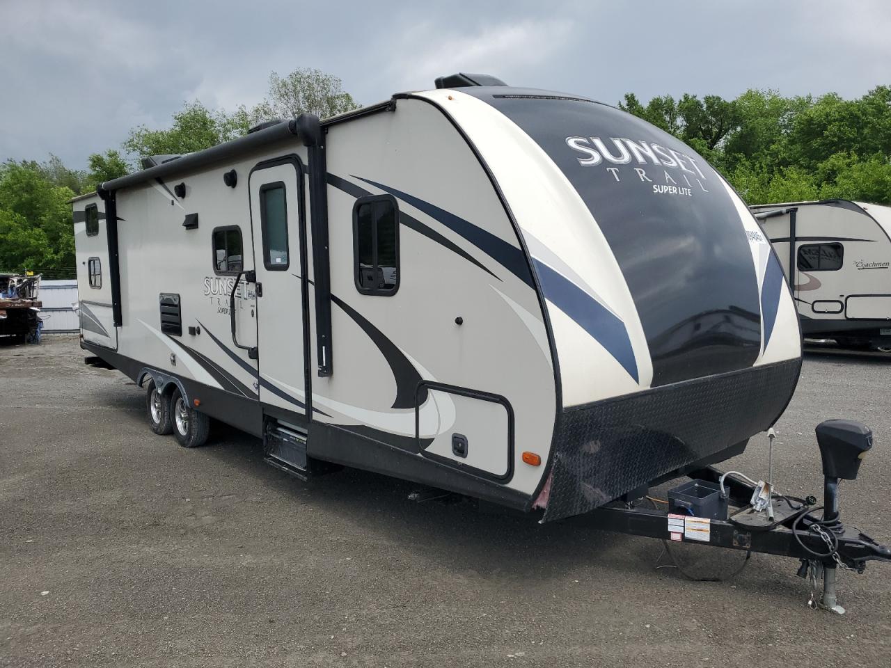 2017 Crossroads Sunset for Sale in Cahokia Heights, IL - Front End