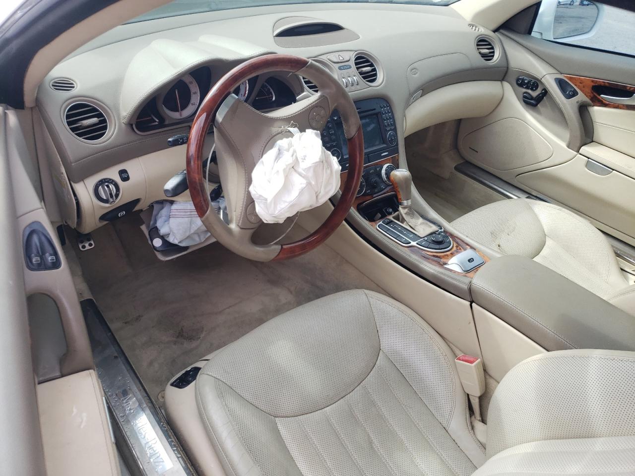 2011 Mercedes-Benz Sl 550 VIN: WDBSK7BA1BF161697 Lot: 56544435
