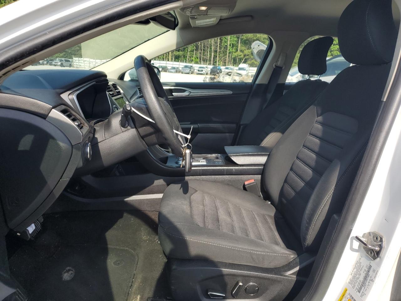 2019 Ford Fusion Se VIN: 3FA6P0LUXKR124824 Lot: 54031685