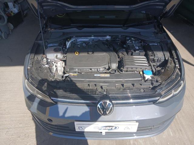 2022 VOLKSWAGEN GOLF LIFE