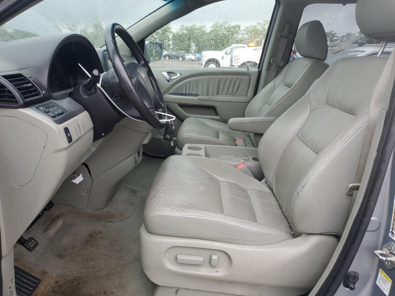 2008 Honda Odyssey Exl VIN: 5FNRL386X8B077299 Lot: 56836165