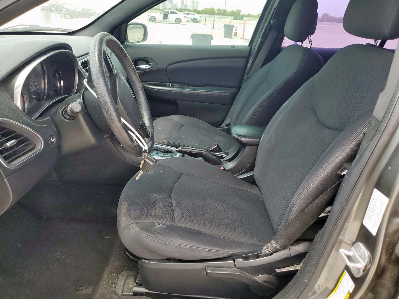 2013 Chrysler 200 Lx VIN: 1C3CCBAB7DN588556 Lot: 58030345