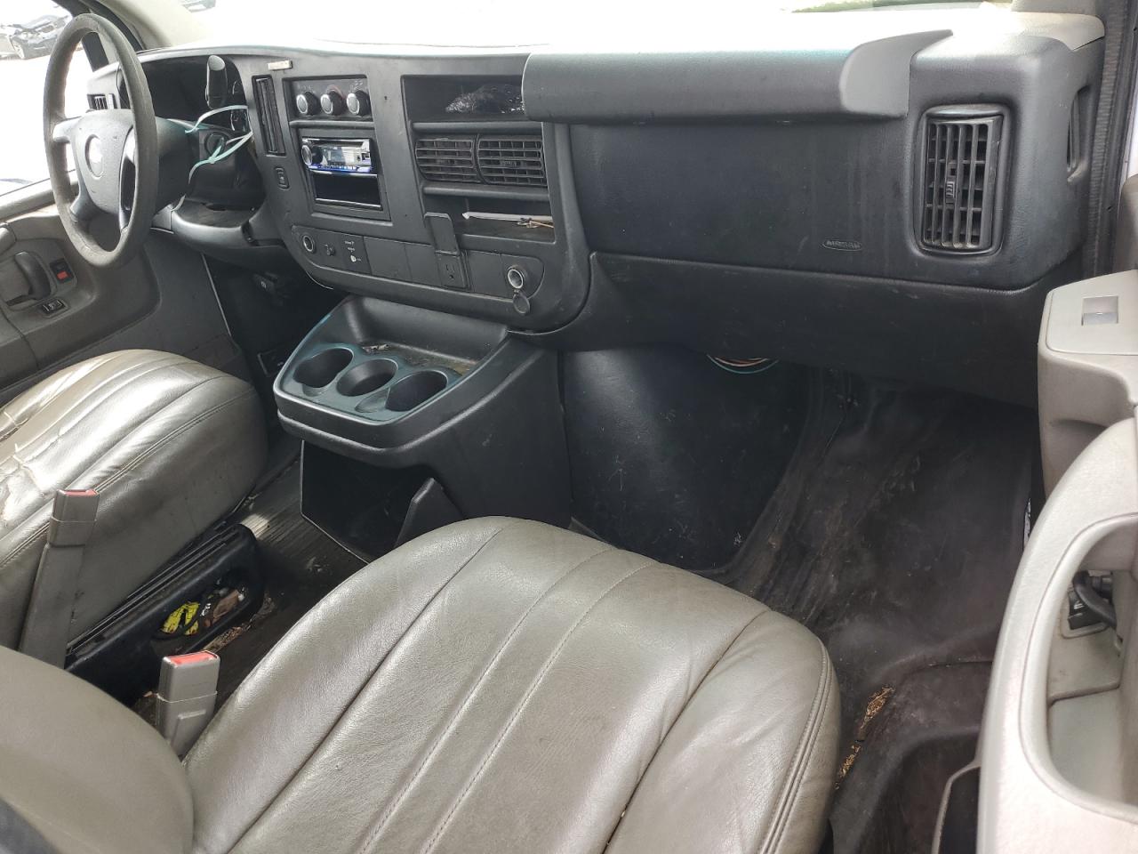 2015 Chevrolet Express G2500 VIN: 1GCWGFCF3F1113291 Lot: 57184965