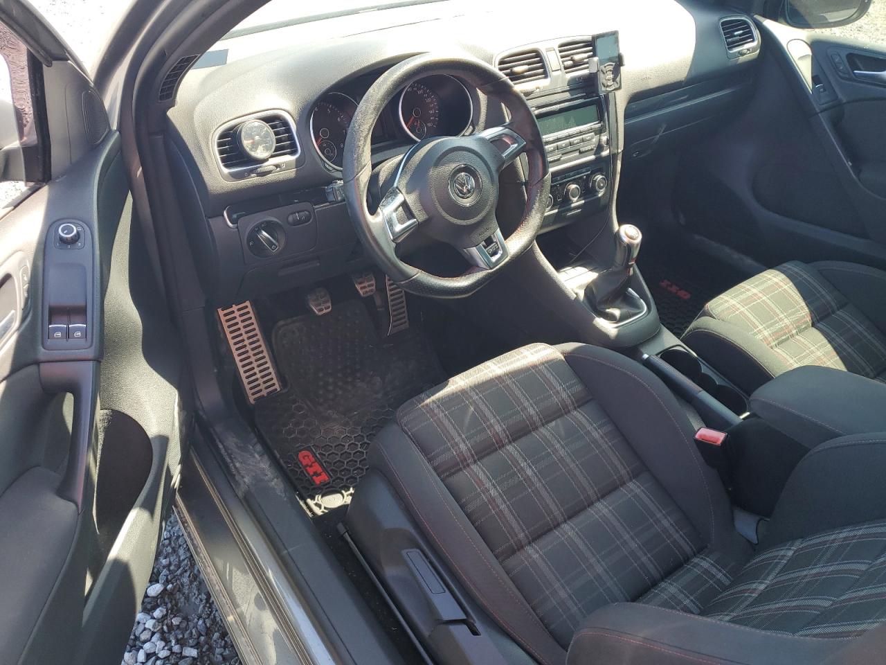 2013 Volkswagen Gti VIN: WVWED7AJ1DW123206 Lot: 53121935