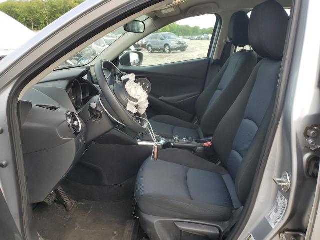  TOYOTA YARIS 2019 Srebrny