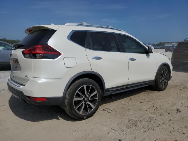  NISSAN ROGUE 2018 Белы