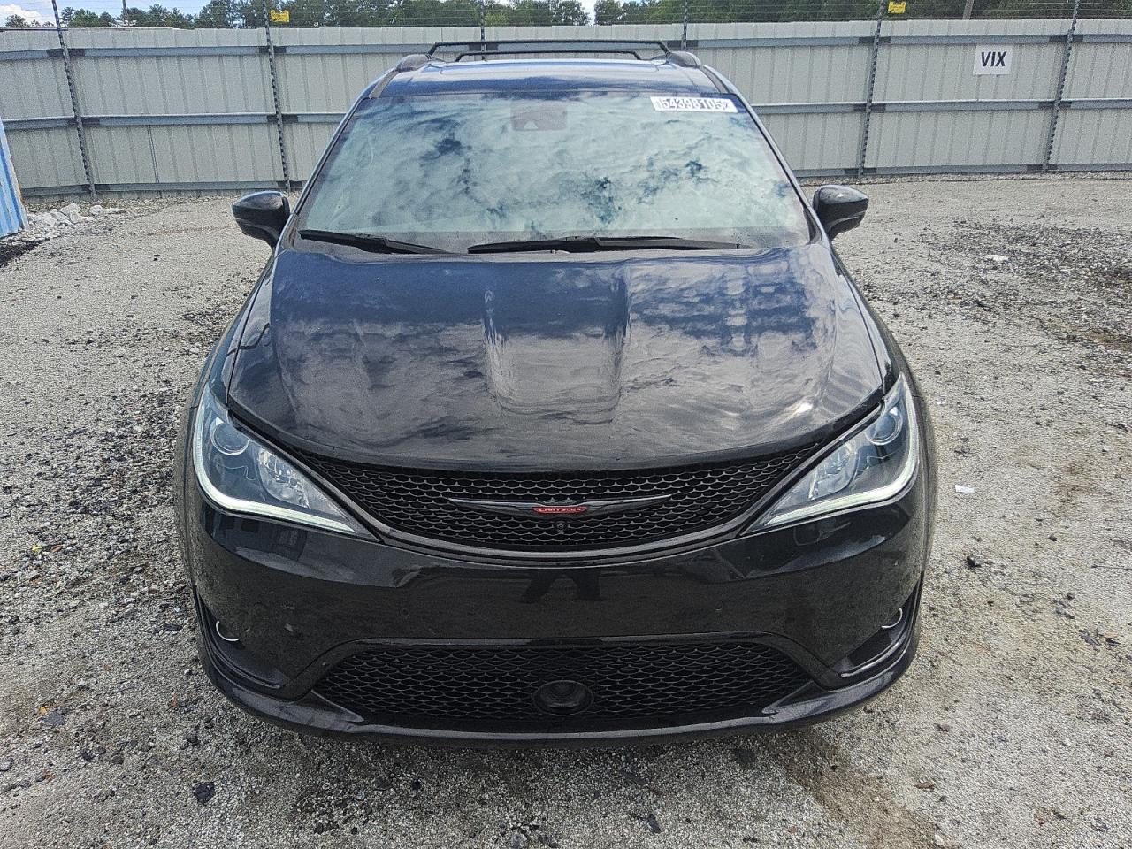 Ellenwood, GA에서 판매 중인 2020 Chrysler Pacifica Limited - Minor Dent/Scratches