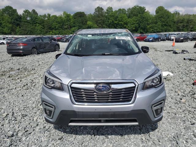  SUBARU FORESTER 2019 Серебристый