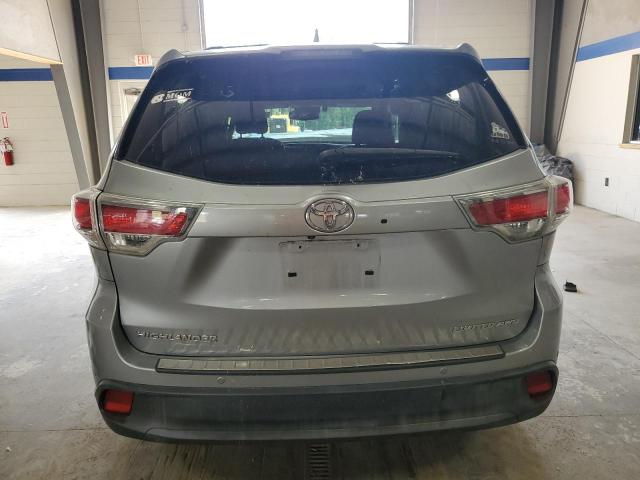 Parquets TOYOTA HIGHLANDER 2016 Silver