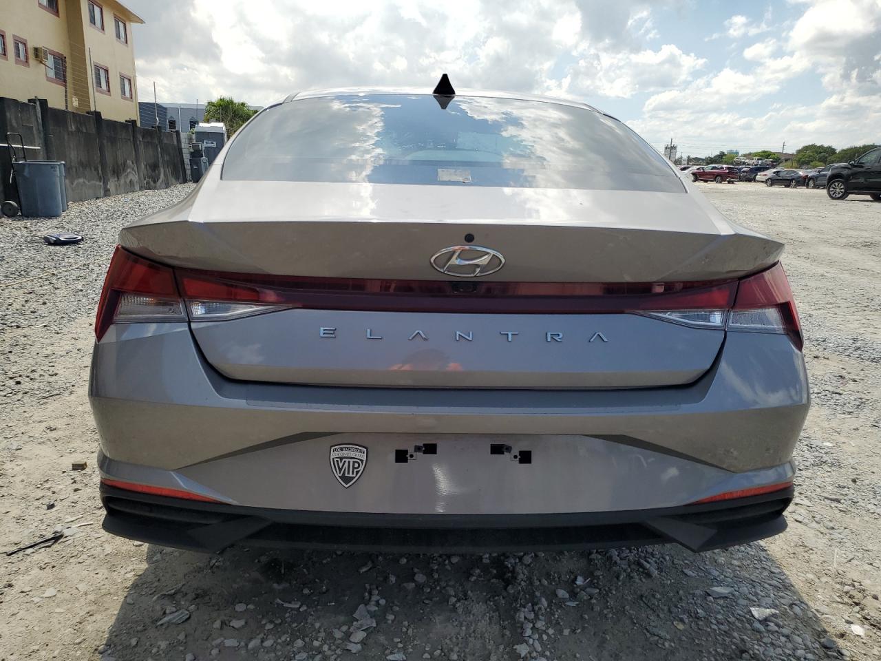 2022 Hyundai Elantra Sel VIN: KMHLM4AG7NU333697 Lot: 56975395