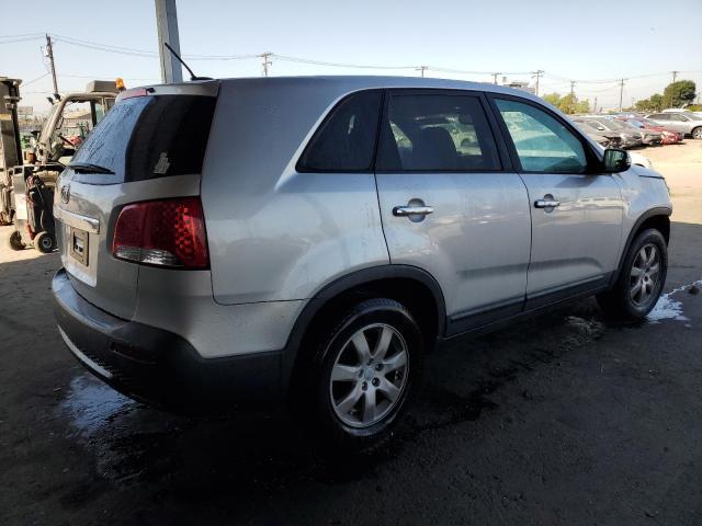  KIA SORENTO 2012 Srebrny