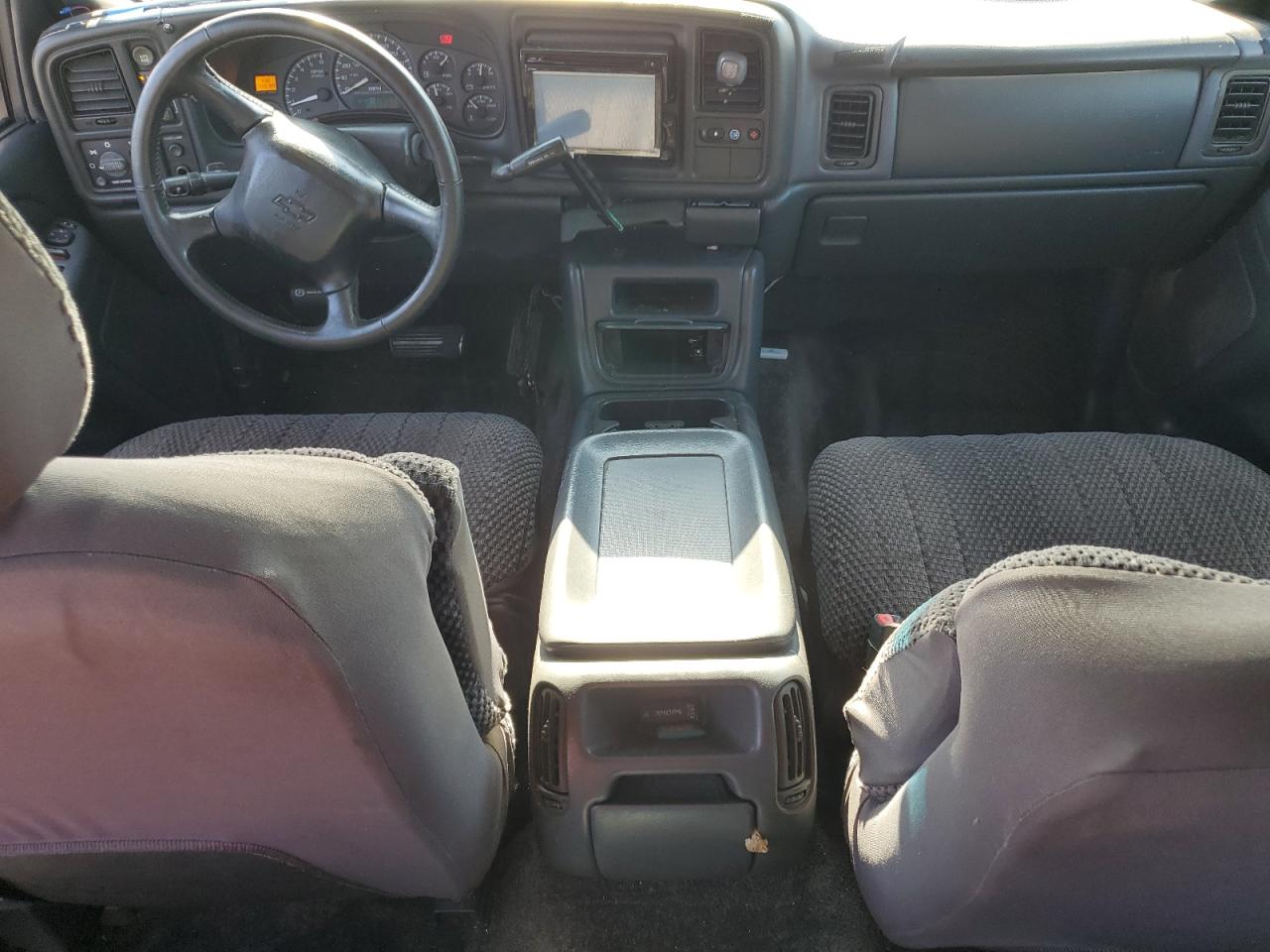 2002 Chevrolet Avalanche K1500 VIN: 3GNEK13T52G106543 Lot: 56304175