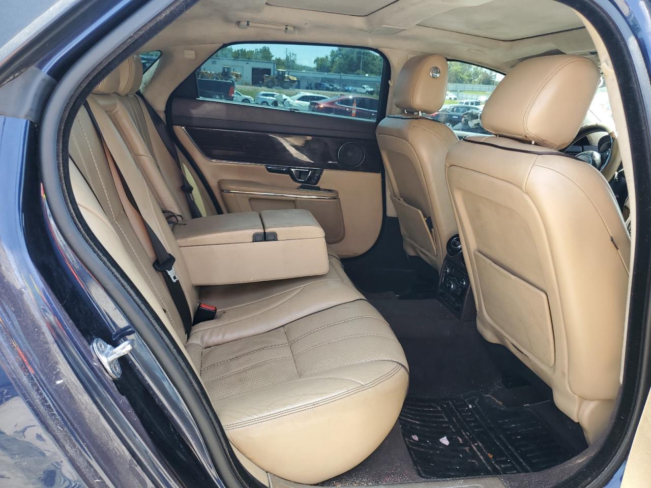 2015 Jaguar Xjl Portfolio VIN: SAJWJ2GD0F8V82625 Lot: 59094185