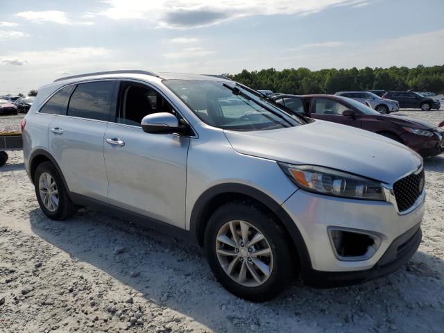  KIA SORENTO 2017 Srebrny