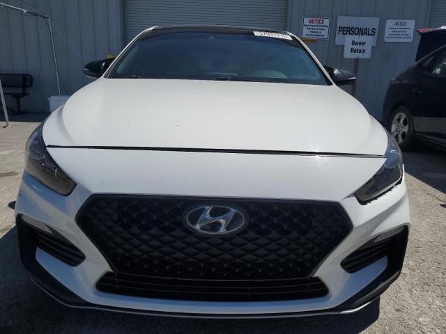  HYUNDAI ELANTRA 2019 Biały