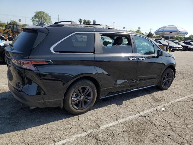  TOYOTA SIENNA 2024 Black