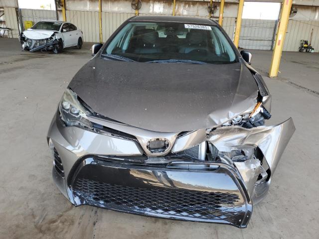 Седани TOYOTA COROLLA 2017 Коричневий